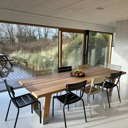 House Near The Sea